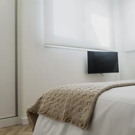 Miss Tic Ciudad Vieja Coruna * Corunha