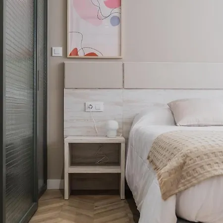 Miss Tic Ciudad Vieja Coruna * Corunha