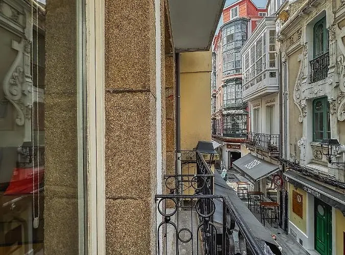 Miss Tic Ciudad Vieja Coruna Apartament *